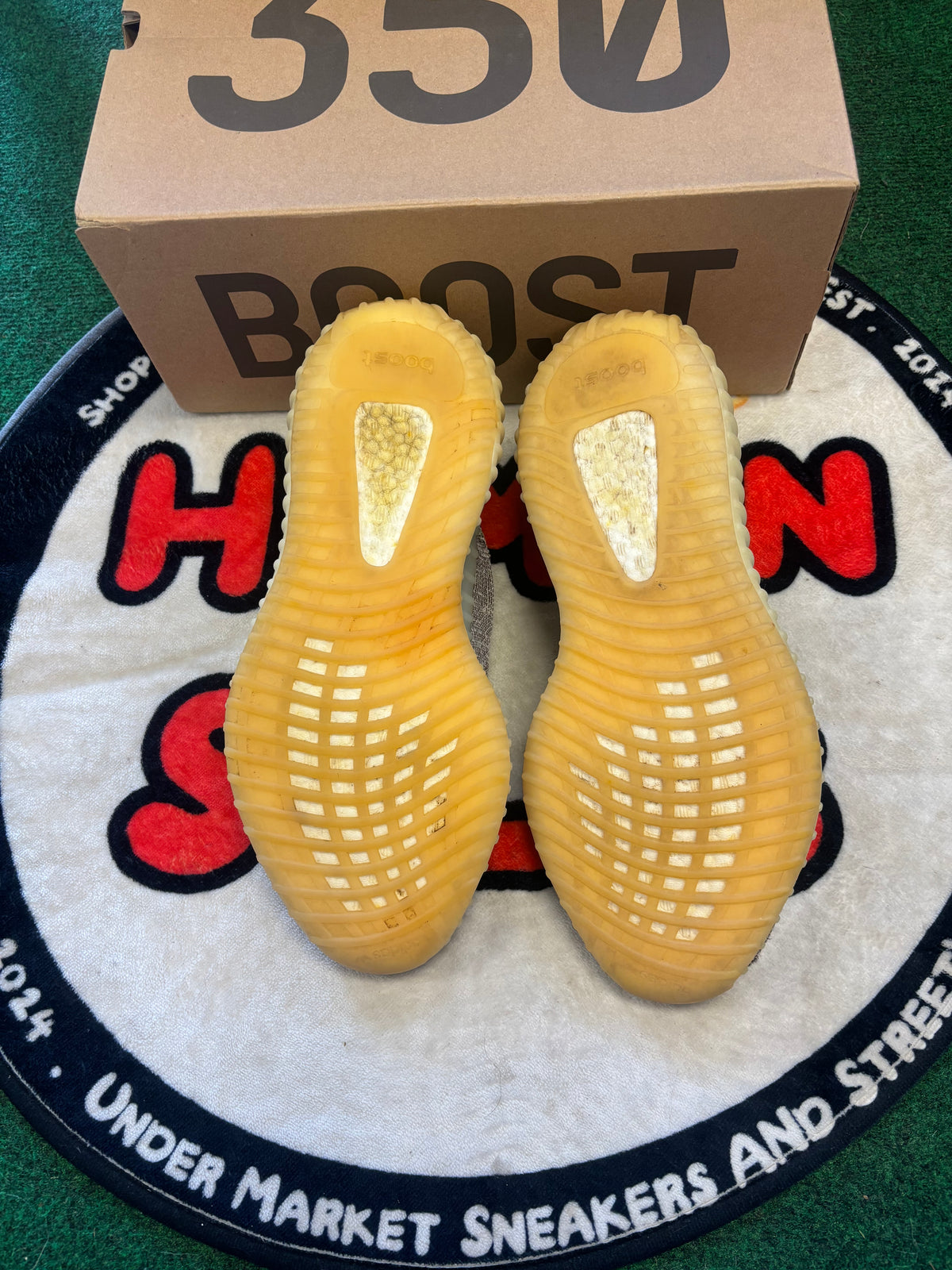 Yeezy Boost 350 ‘Zyon’ Size 10.5M