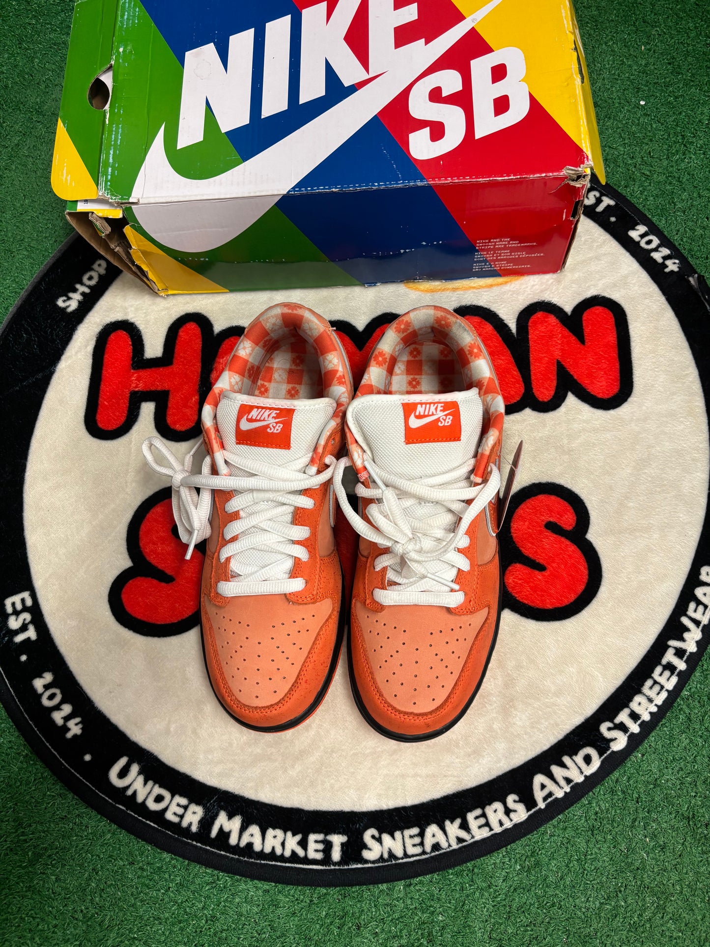 Nike SB Dunk Low ‘Orange Lobster’|Size 8.5M/10W