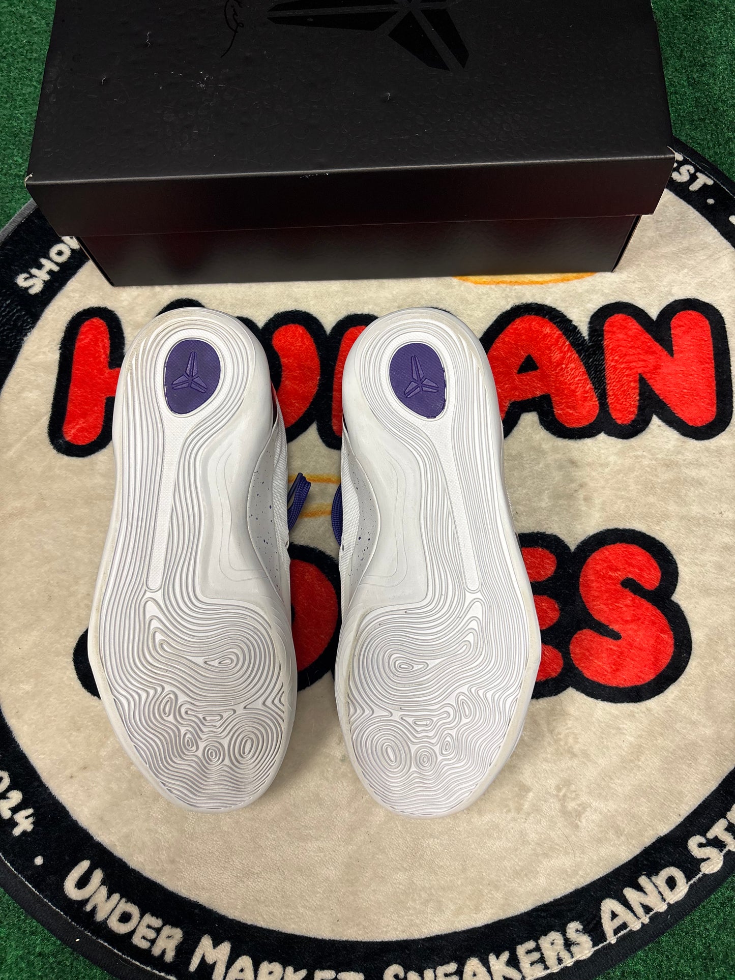 Kobe 9 ‘White Court Purple’|Size 5.5M/7W