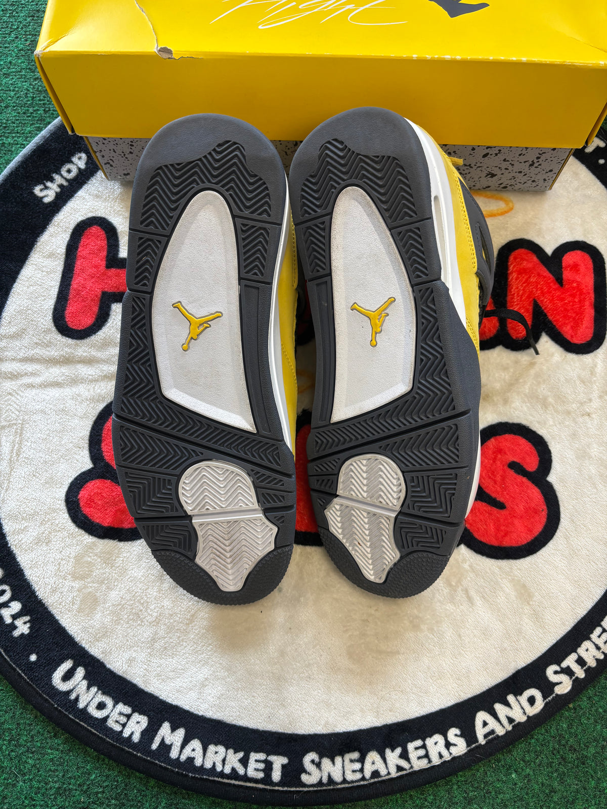 Jordan 4 ‘Lighting’|Size 10M