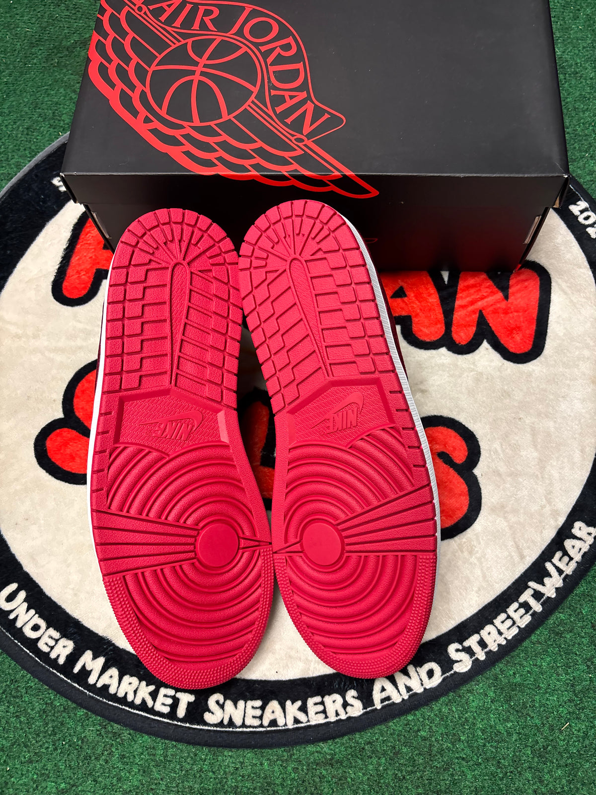 Jordan 1 Centre Court ‘Black/Red’|Size 12M