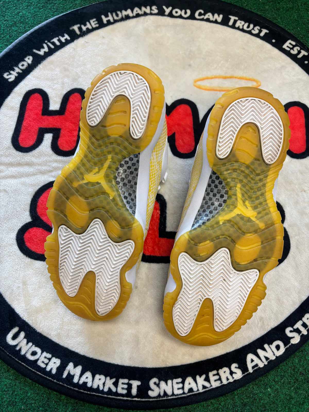 Jordan 11 ‘Snake Skin’|Size 8.5M/10W