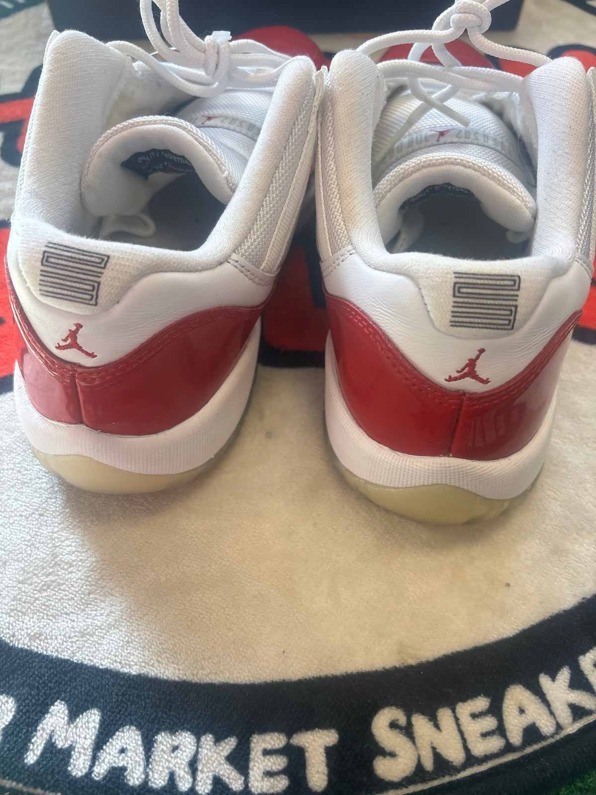 Jordan 11 ‘Cherry’|Size 6M/7.5W