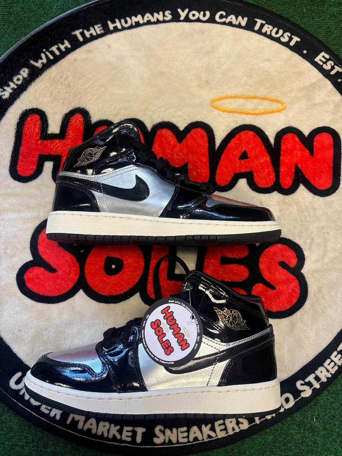 Jordan 1 Mid ‘Black Metallic Silver’|Size 6M/7.5W