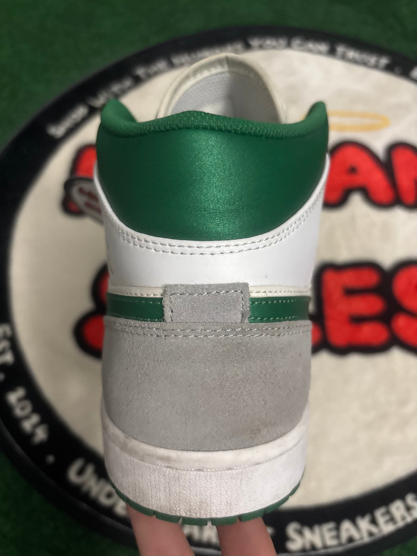 Jordan 1 Mid ‘Grey Green’|Size 11.5M