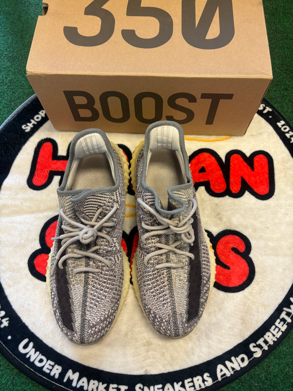 Yeezy Boost 350 ‘Zyon’ Size 10.5M