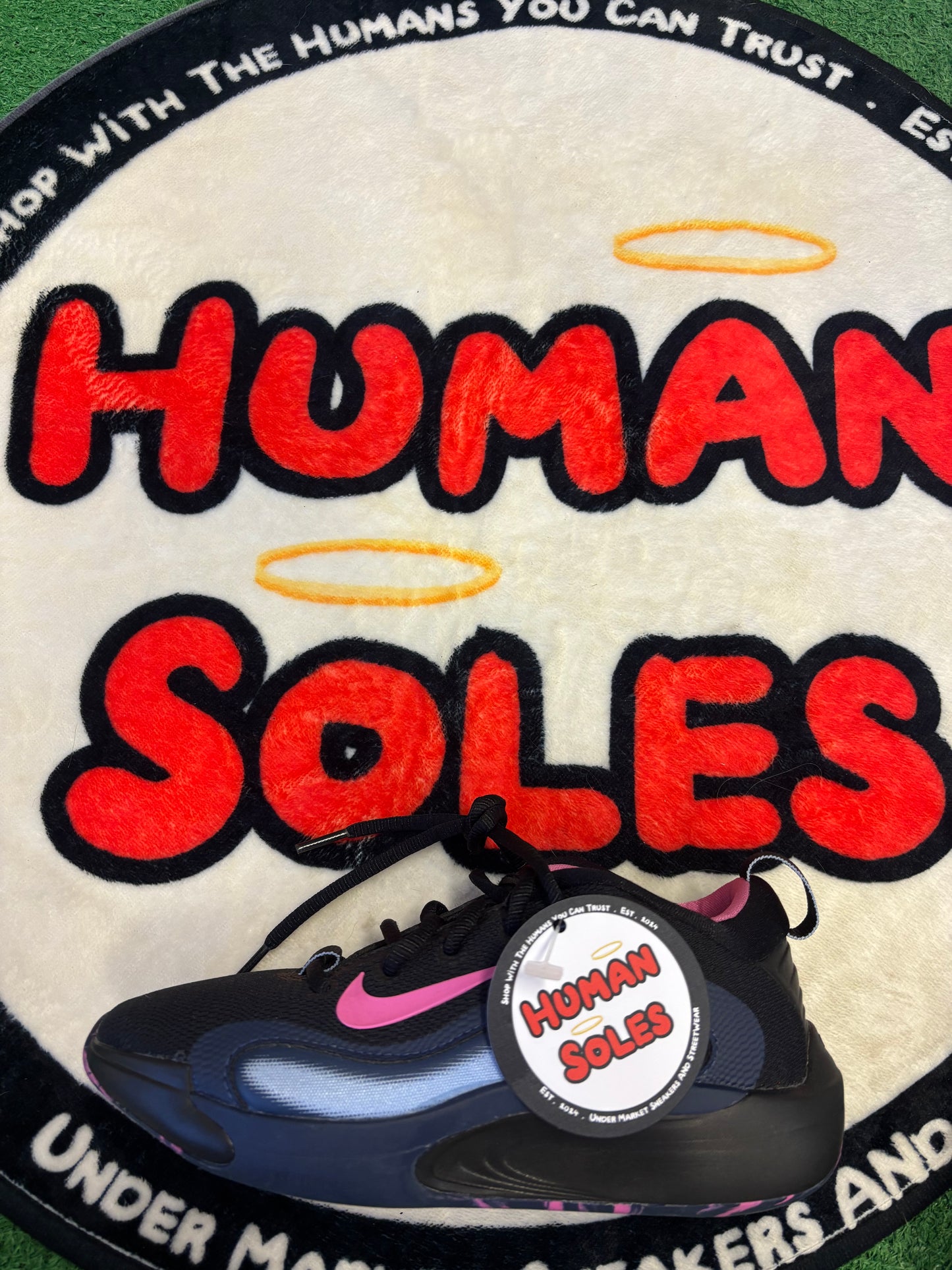 Nike ‘IsoFly’|Size 2M/3.5W