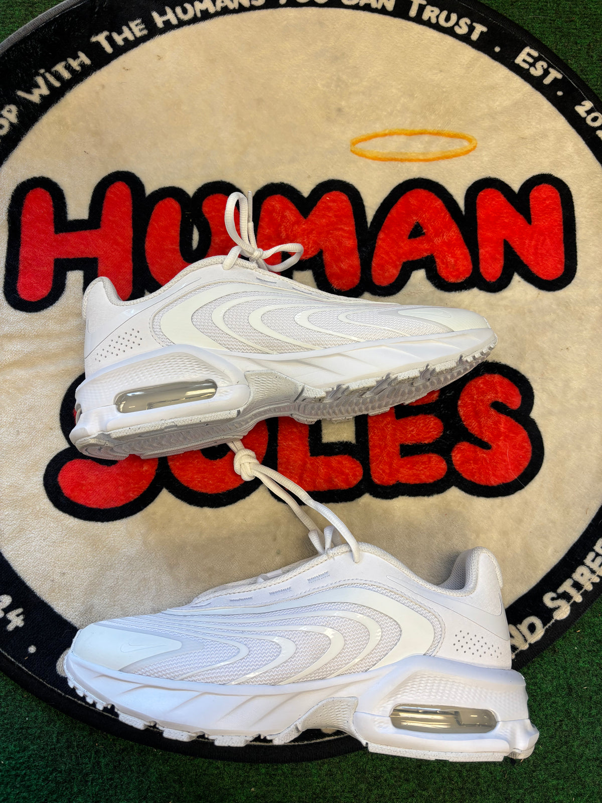 Nike Air Max Fire ‘Triple White’|Size 8M/9.5W