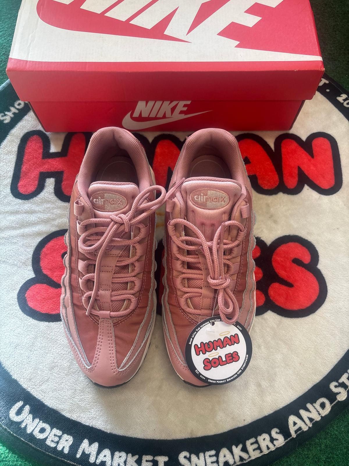 Nike Air Max 90 ‘Pink’|Size 5.5M/7W