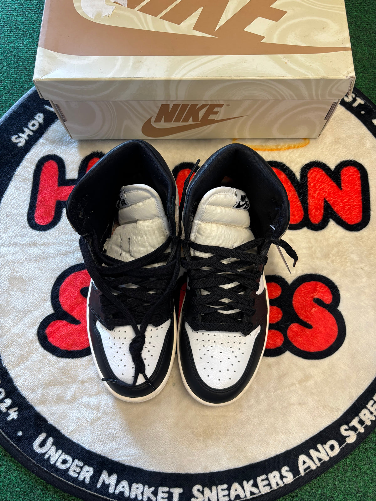 Jordan 1 High ‘Latte’|Size 6M/7.5W