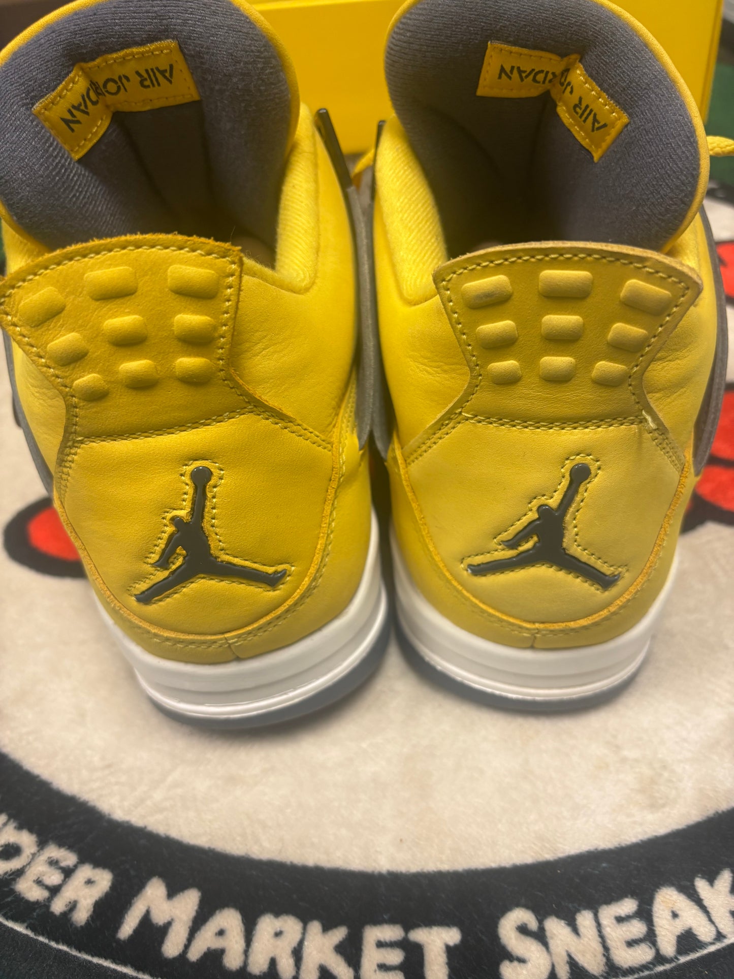 Jordan 4 ‘Lighting’|Size 13M