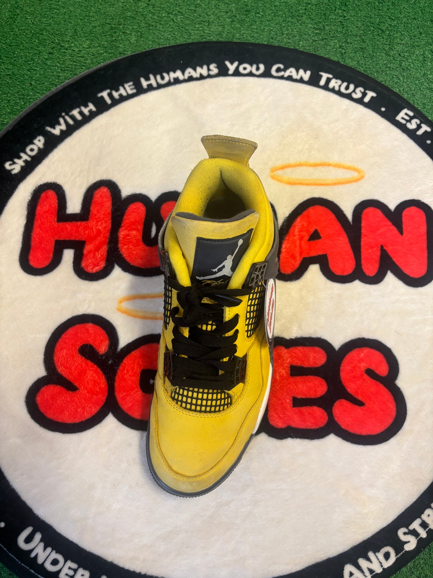Jordan 4 ‘Lighting’|Size 8M/9.5W