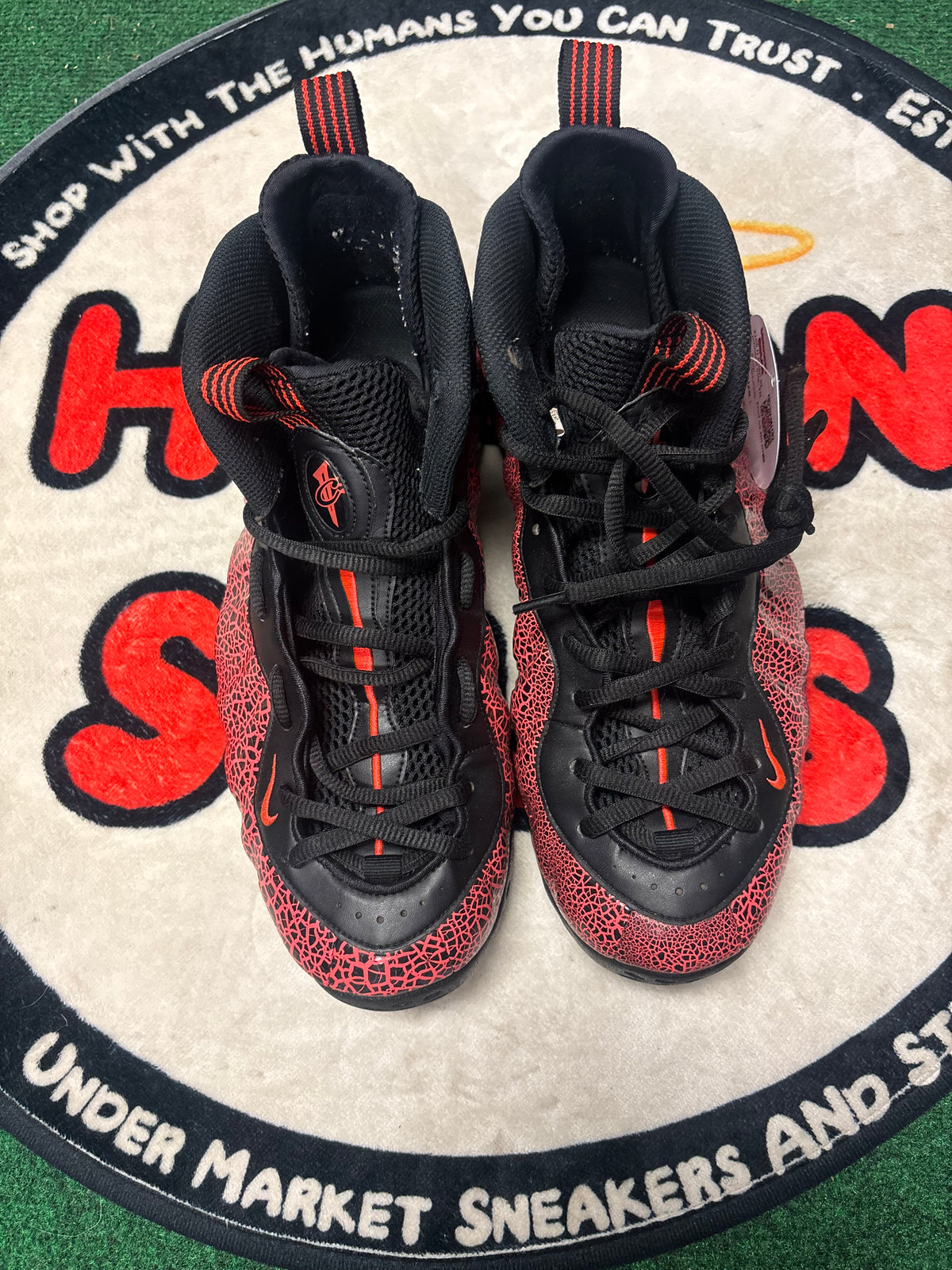 Nike Foamposite ‘Cracked Lava’|Size 10.5M