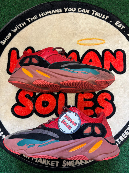 Yeezy 700 ‘Red’|Size 13M
