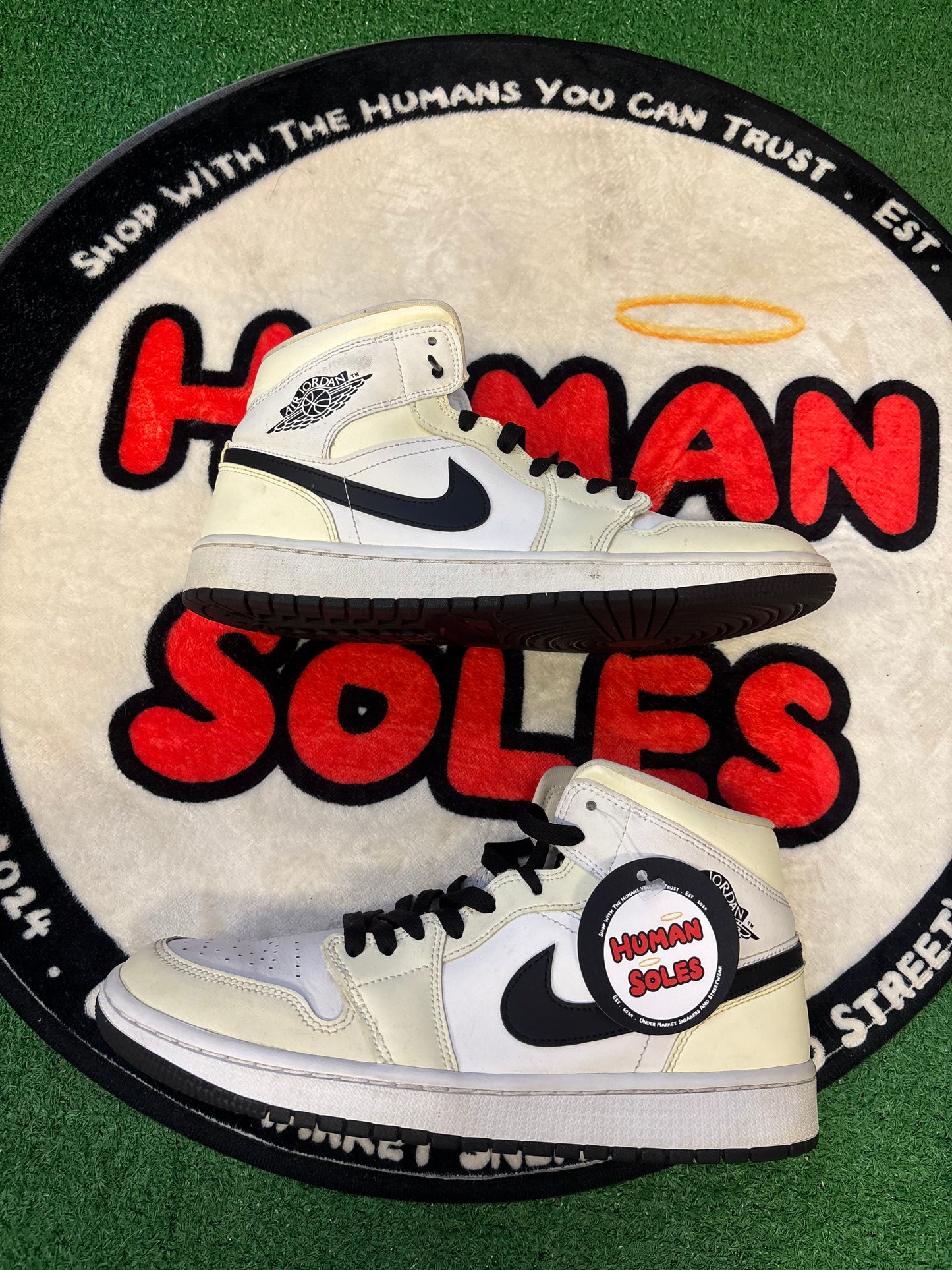 Jordan 1 Mid ‘Coconut Milk’|Size 9M/10.5W