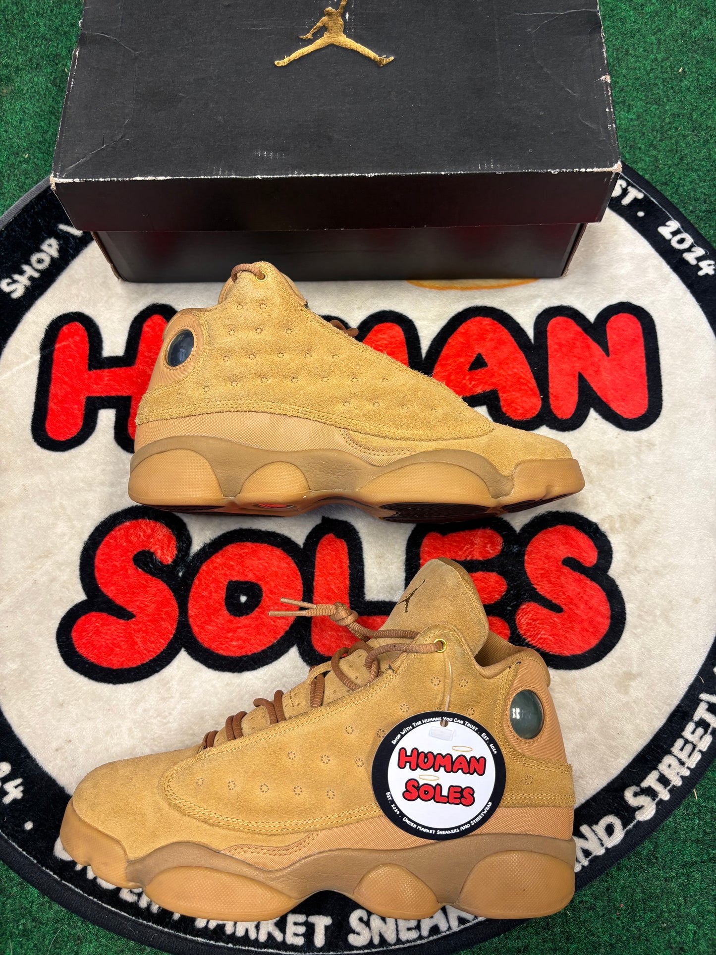 Jordan 13 ‘Wheat’|Size 7M/8.5W