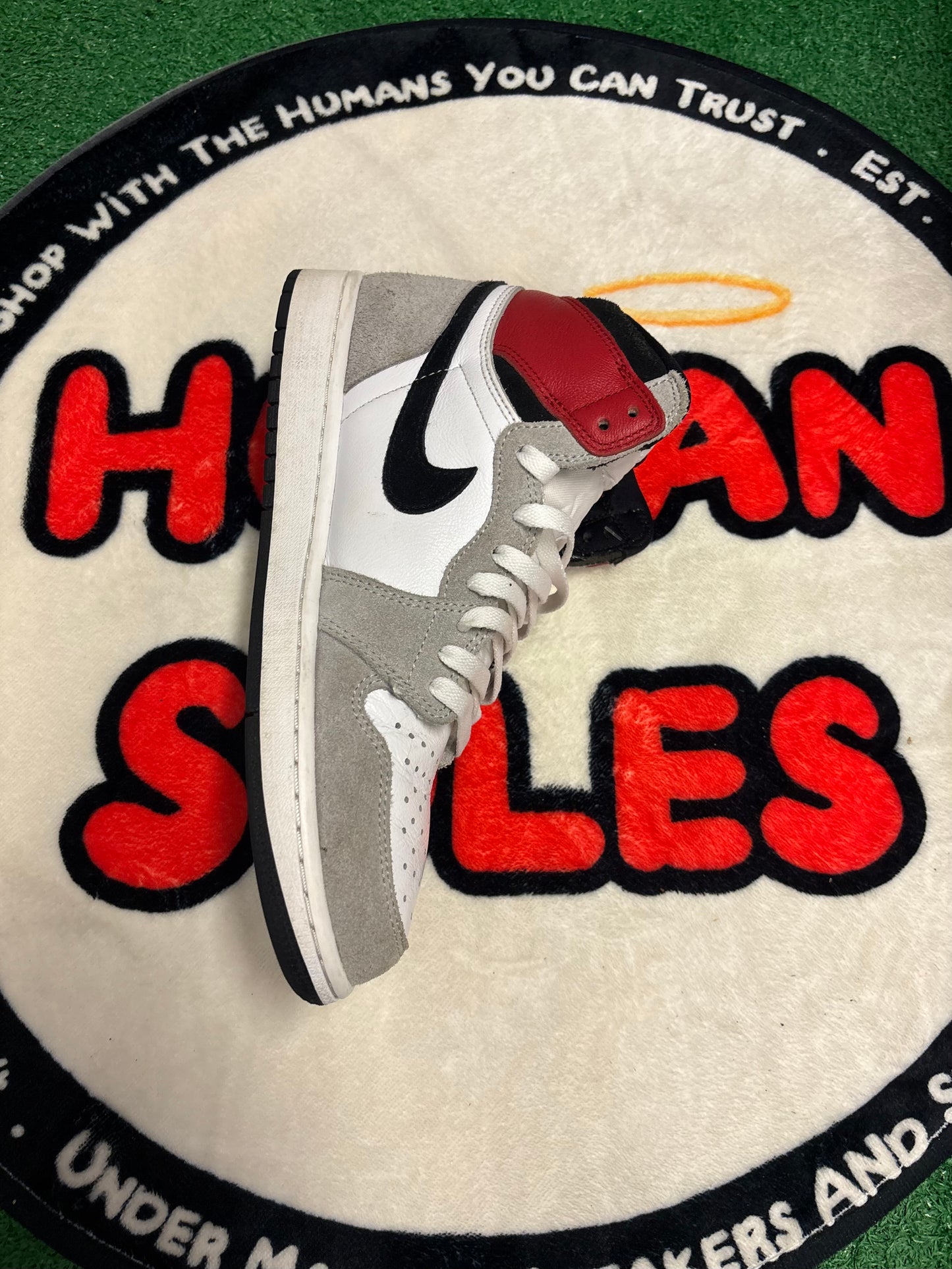 Jordan 1 High ‘Smoke Grey’|Size 9.5M/11W