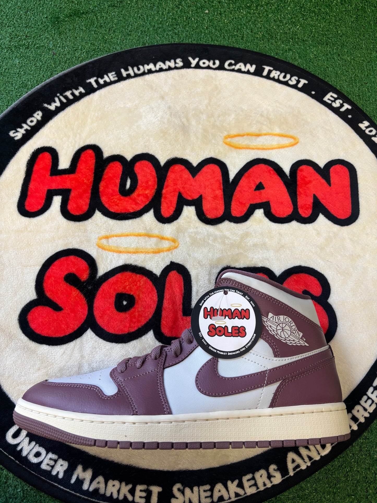 Jordan 1 Mid ‘Pure Platinum’|Size 10.5M