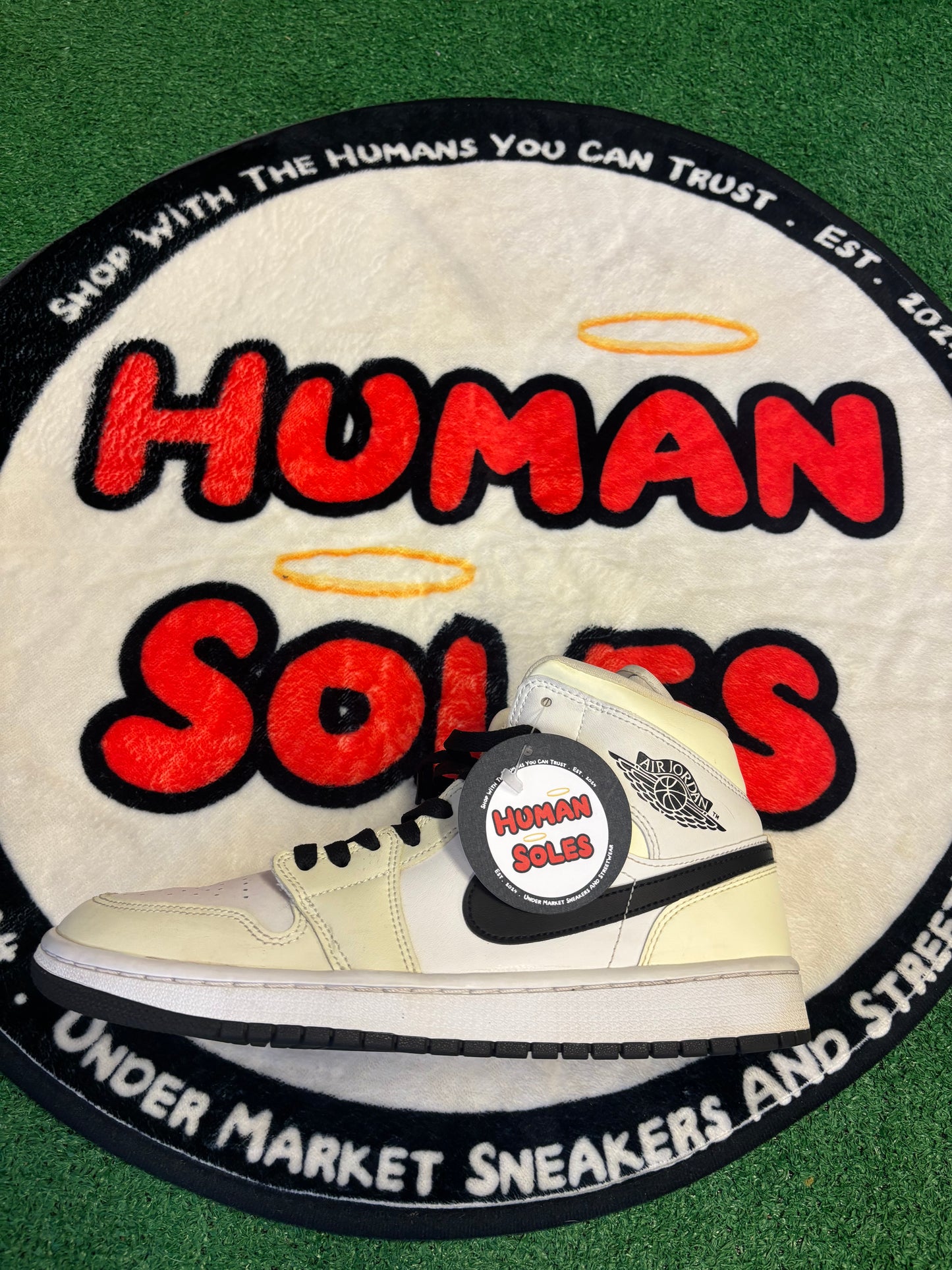 Jordan 1 Mid ‘Coconut Milk’|Size 9M/10.5W