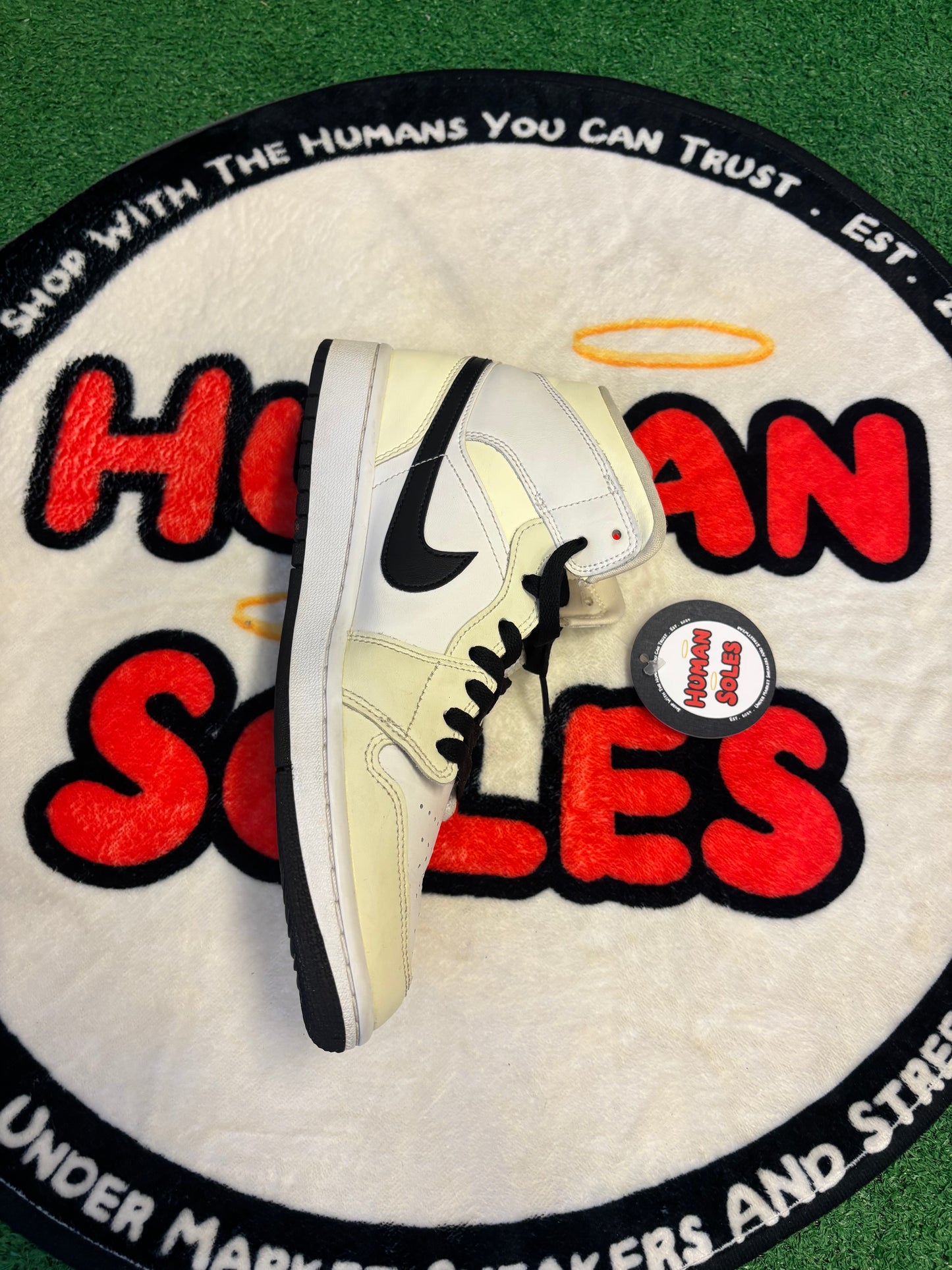 Jordan 1 Mid ‘Coconut Milk’|Size 9M/10.5W