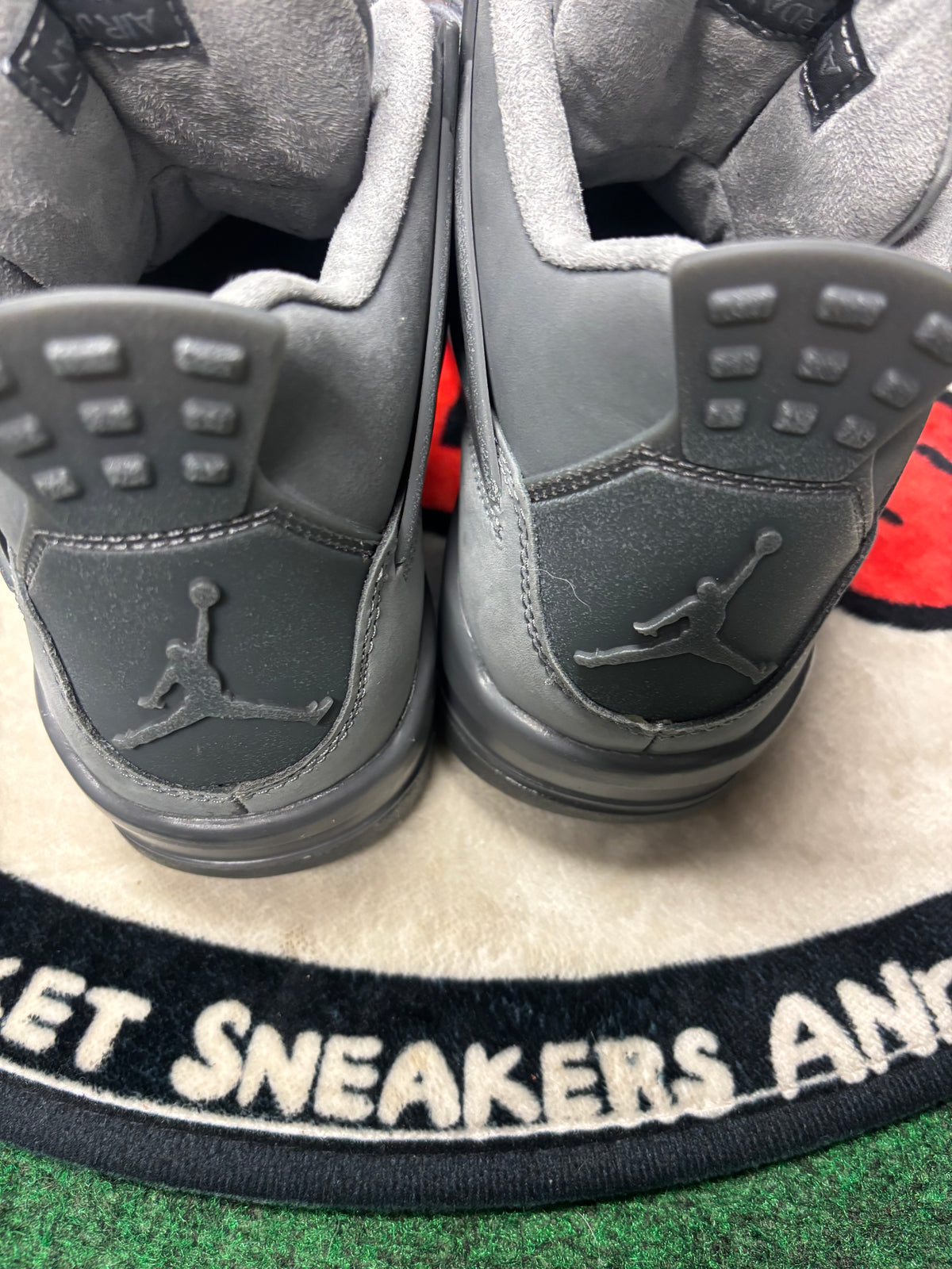 Jordan 4 ‘Wet Cement’|Size 6M/7.5W