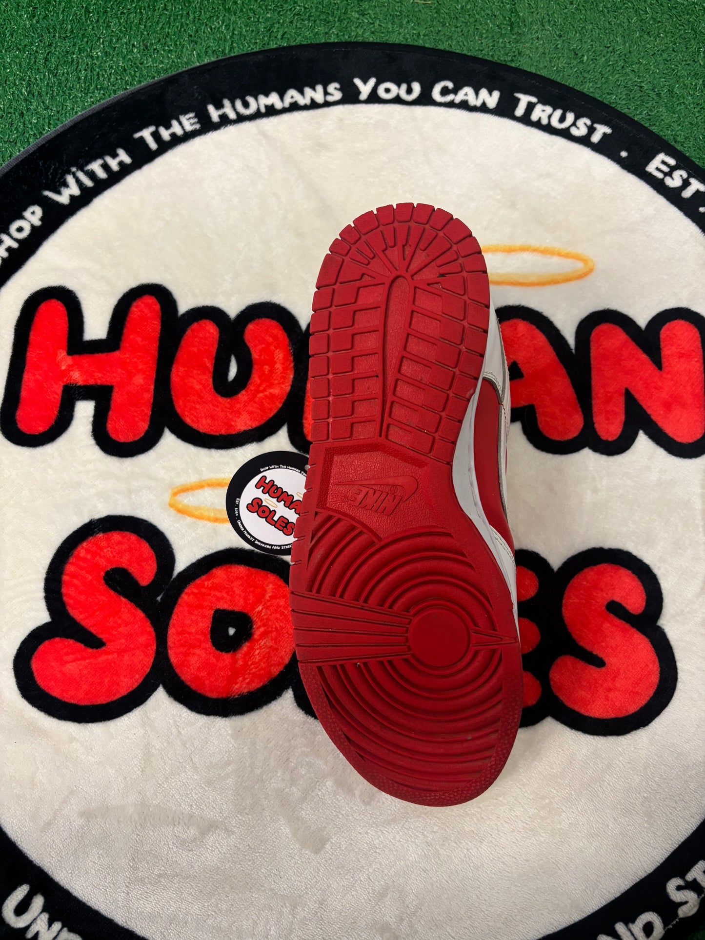 Nike Dunk Low ‘Championship Red’|Size 8M/9.5W