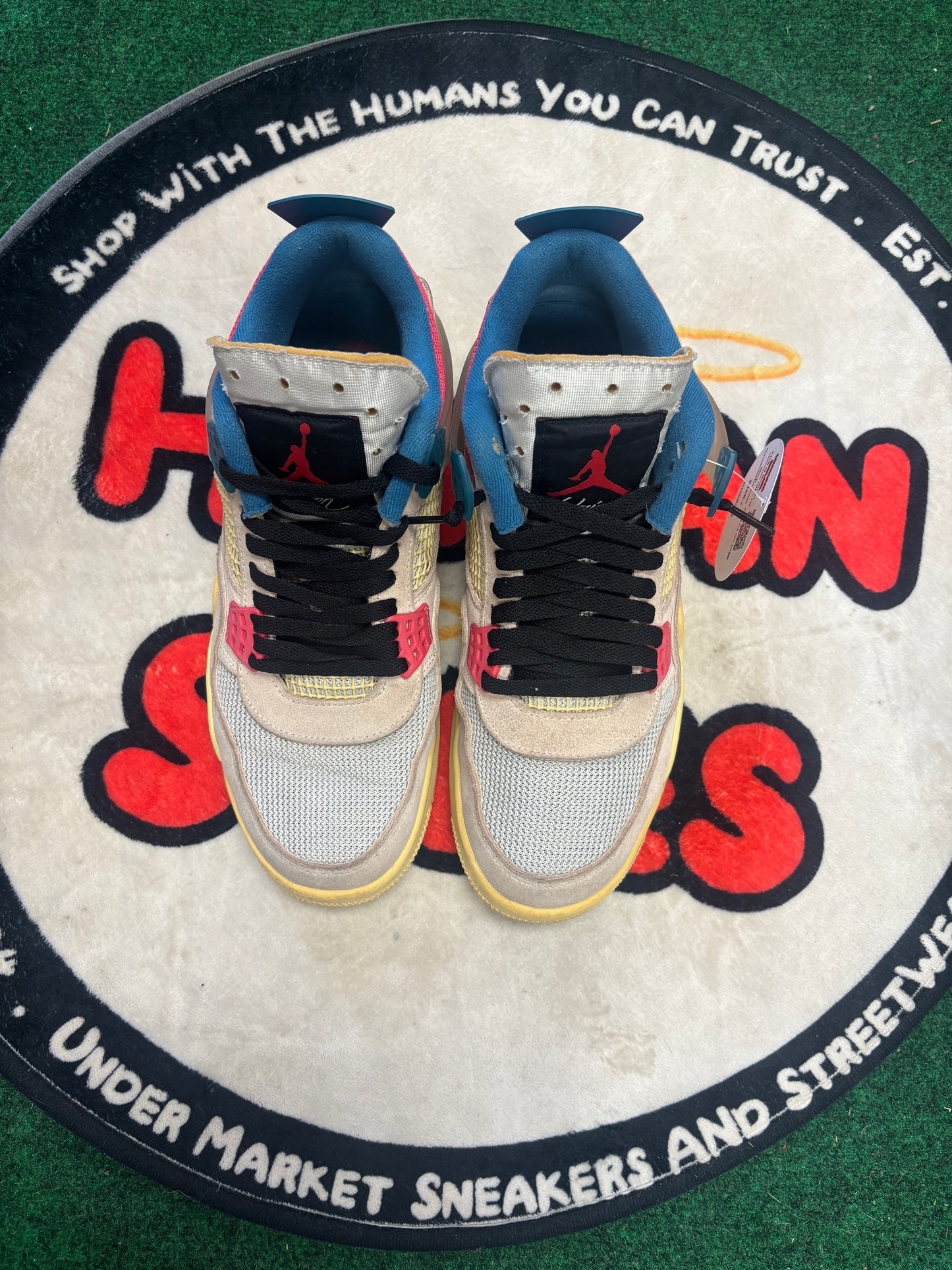 Jordan 4 X Union ‘Guava Ice’|Size 9.5M