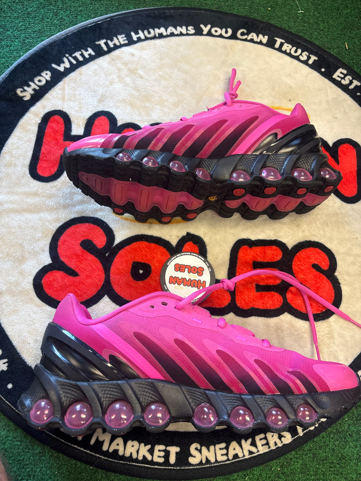 Nike Air Max Dn8 ‘Laser Fuchsia’|Size 9.5M/11W