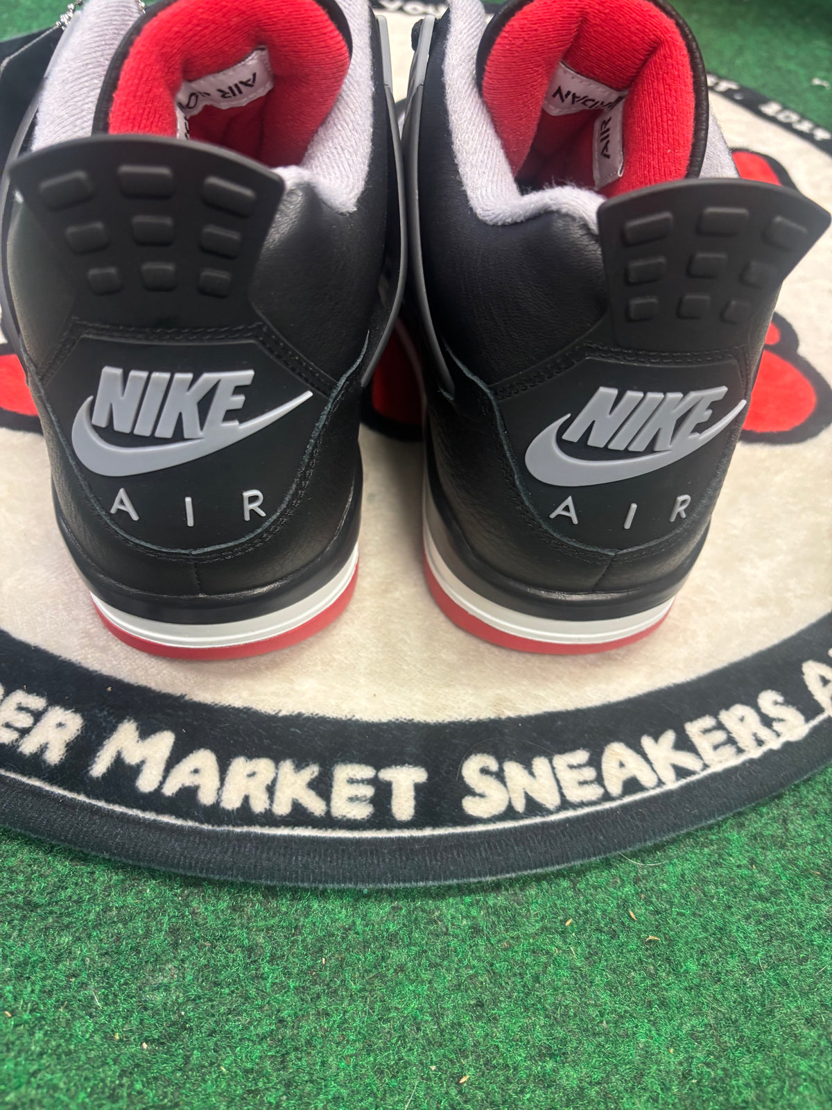 Jordan 4 ‘Bred’|Size 10.5M