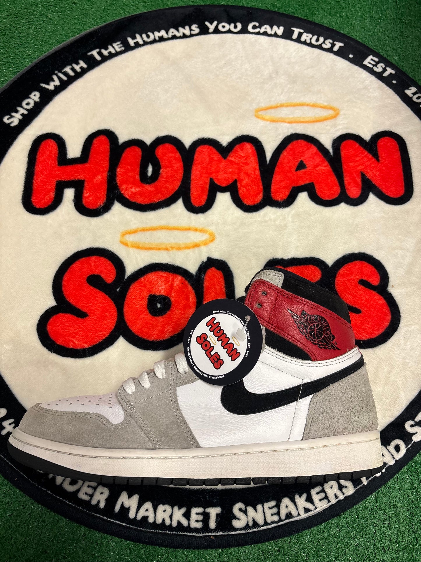 Jordan 1 High ‘Smoke Grey’|Size 9.5M/11W