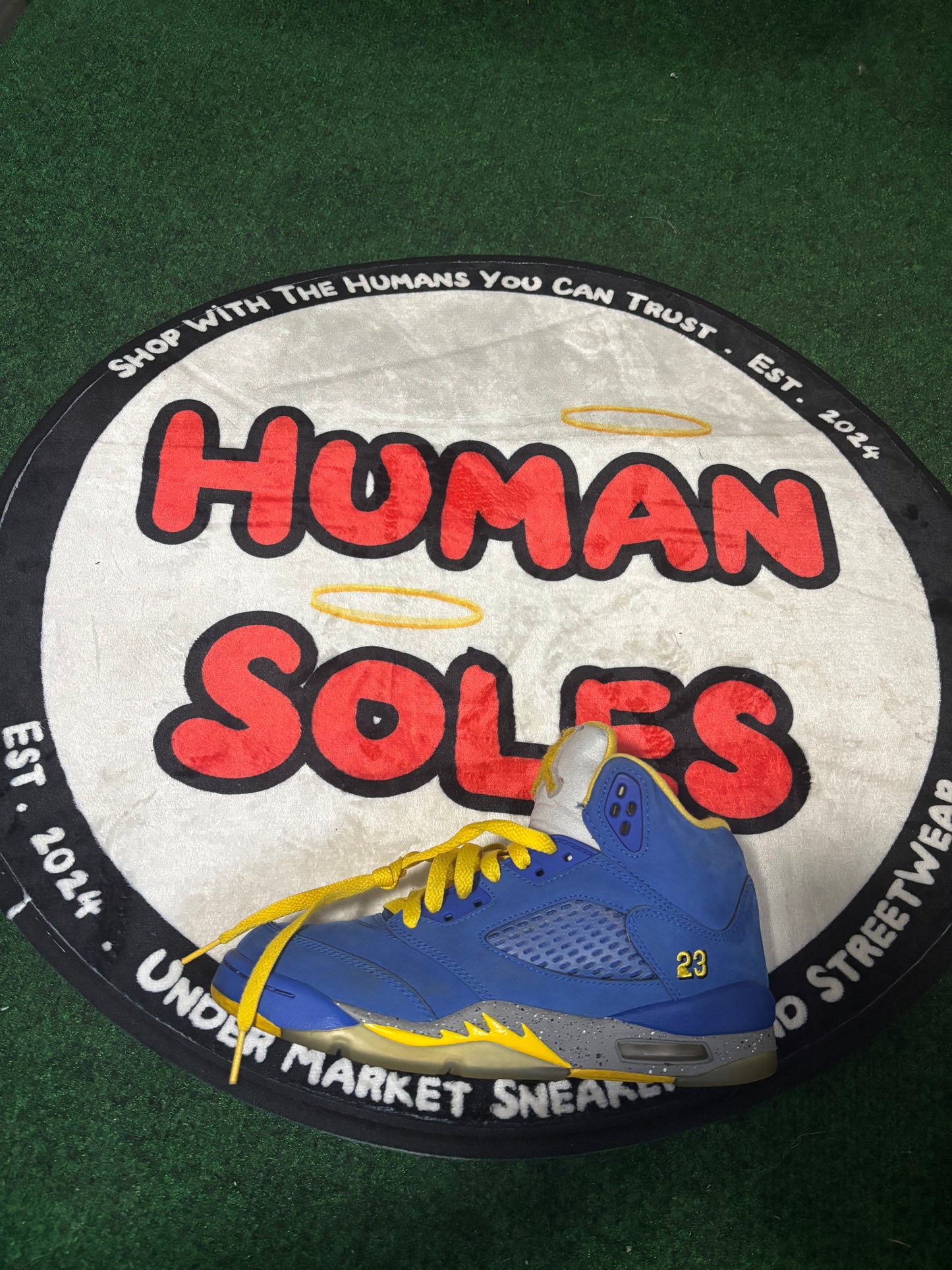 Air Jordan 5 'Laney'|Size 5M/6.5W