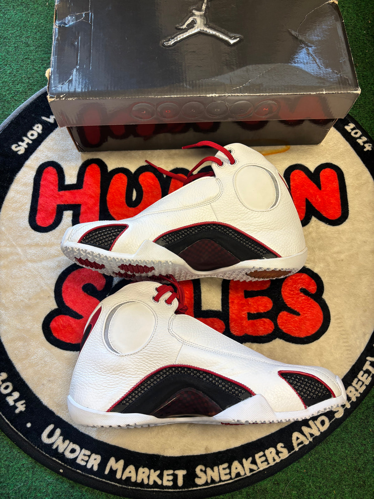 Jordan 21 ‘White Varsity Red’|Size 7M/8.5W