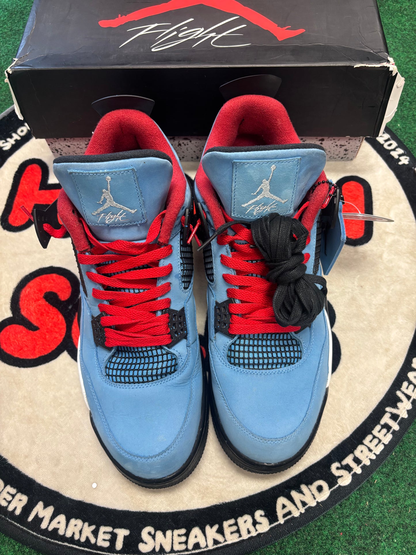Jordan 4 ‘Travis Scott’|Size 14M
