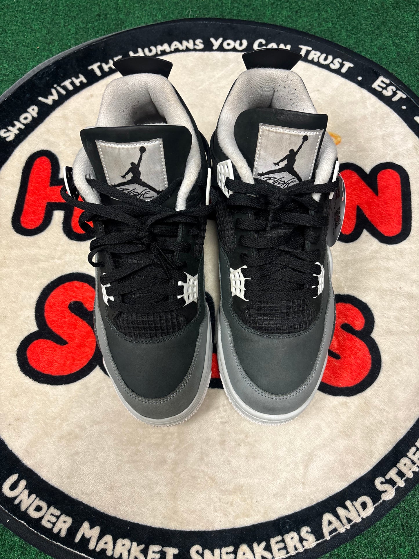 Jordan 4 ‘Fear’|Size 10.5M