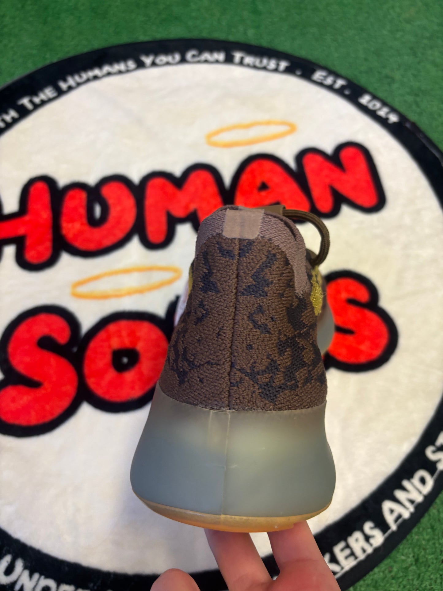 Yeezy Boost 380 ‘Lmnte’|Size 8M/9.5W