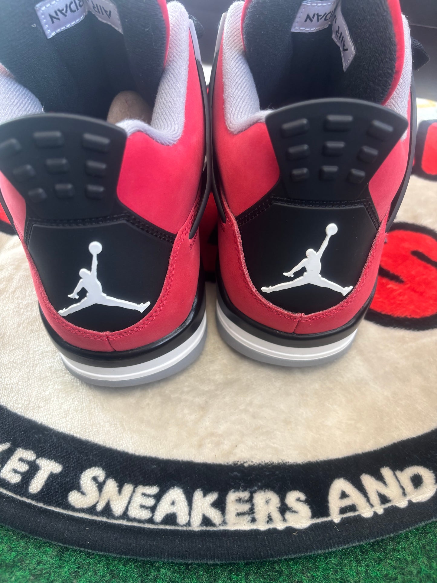 Jordan 4 ‘Toro Bravo’|Size 10M