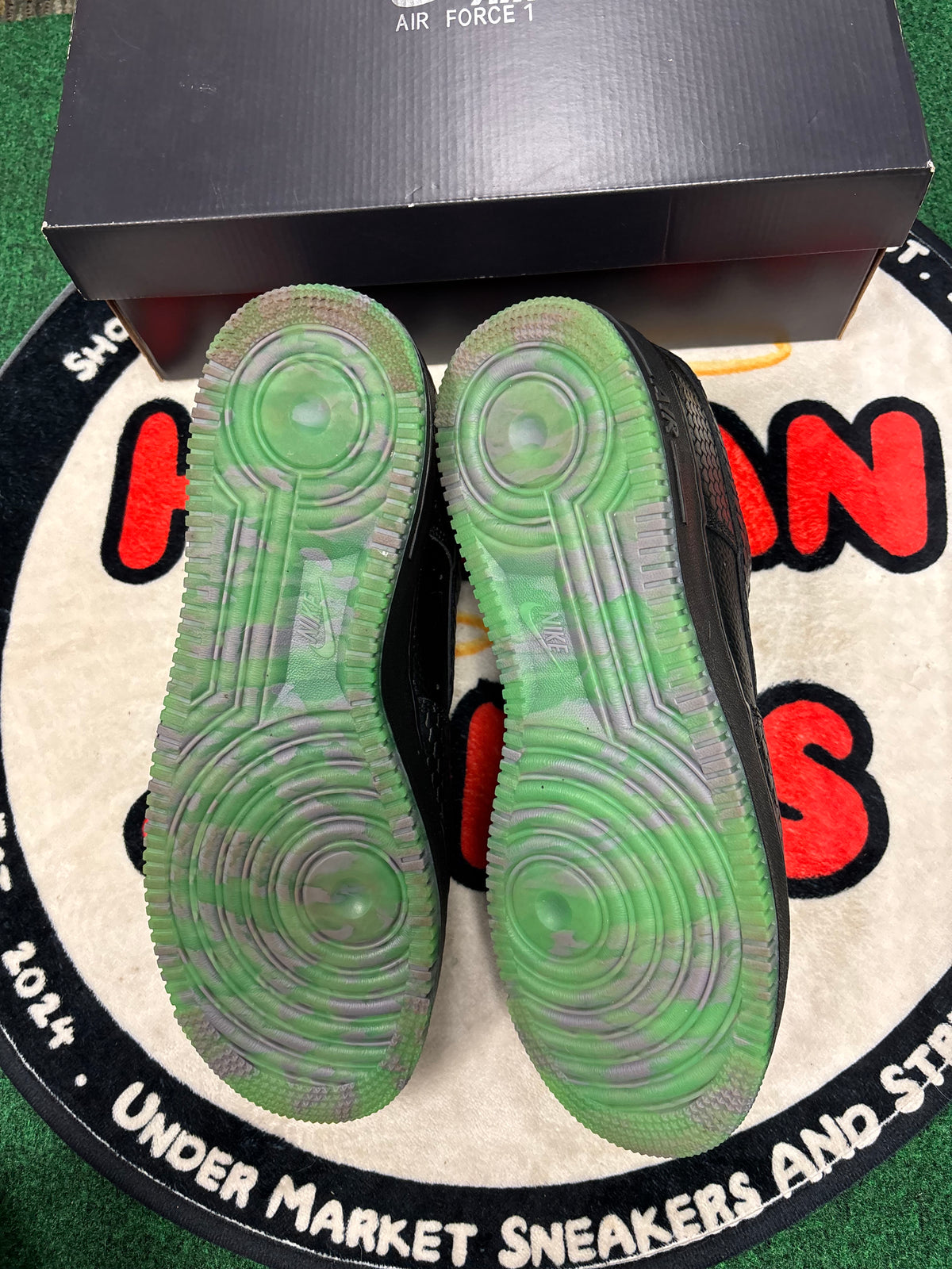 Nike Air Force One Low ‘Halloween’|Size 13M