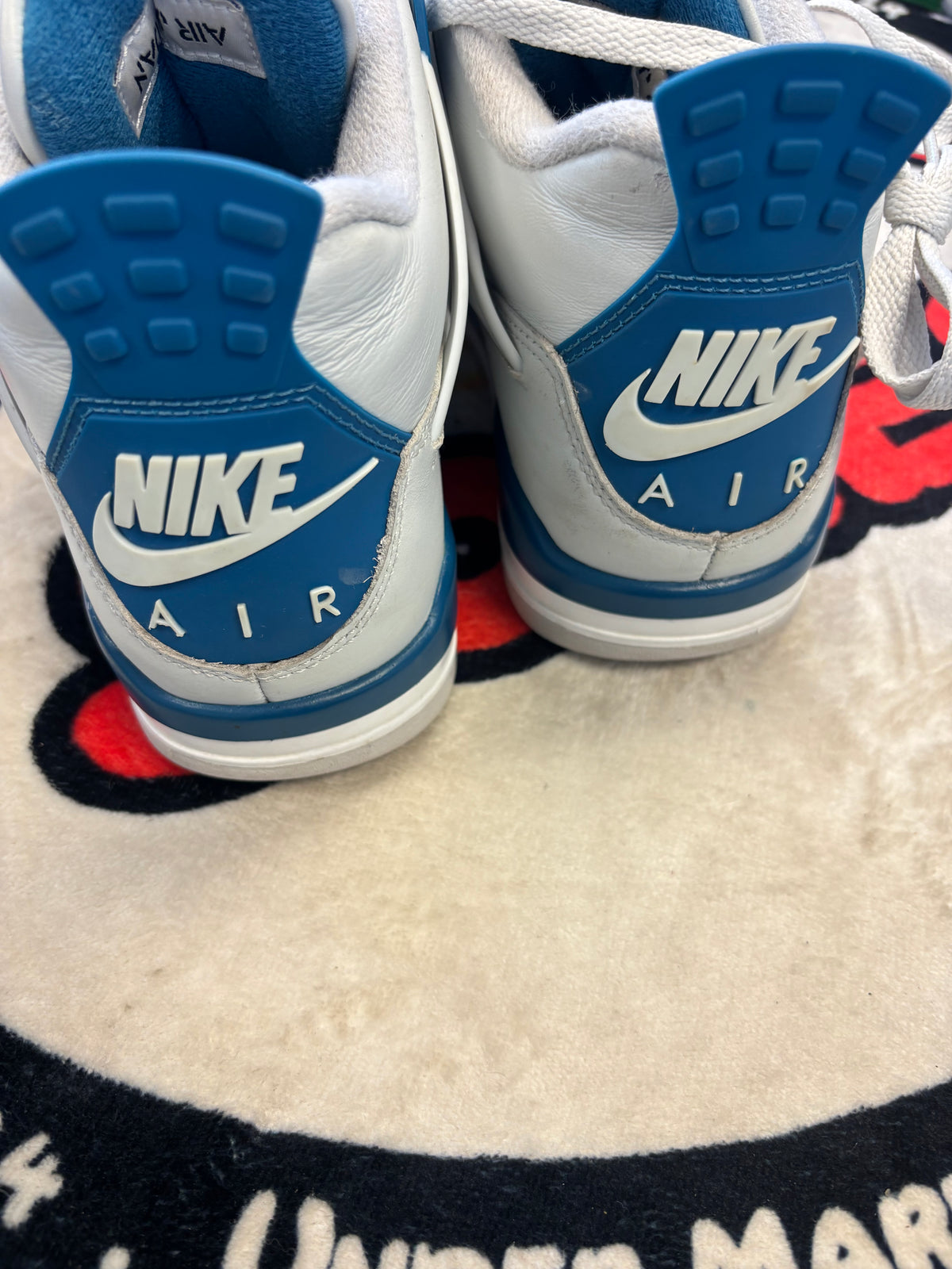 Jordan 4 ‘Military Blue’|Size 7M/8.5W