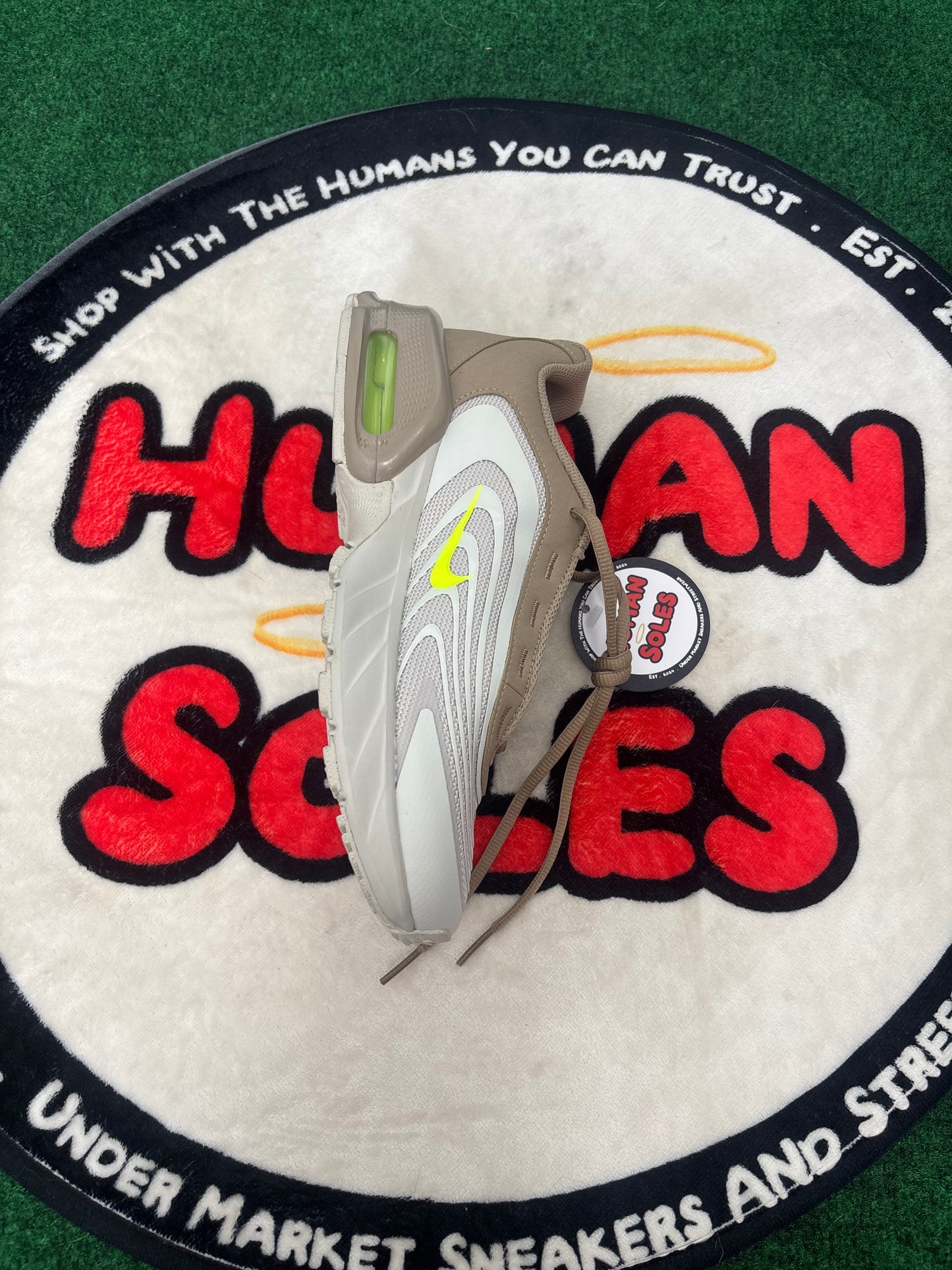 Nike Air Max ‘Fire’|Size 8M/9.5W