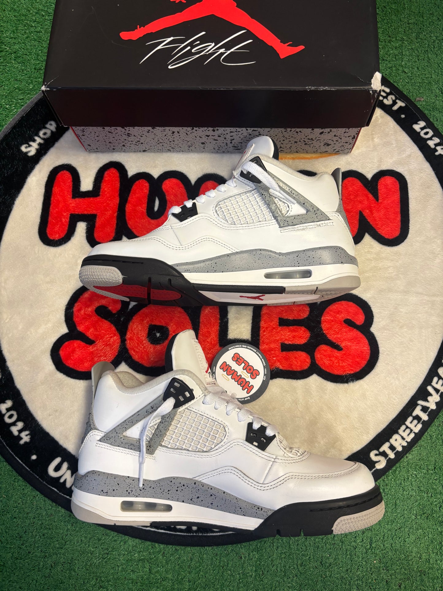 Jordan 4 ‘Cement’|Size 7M/8.5W