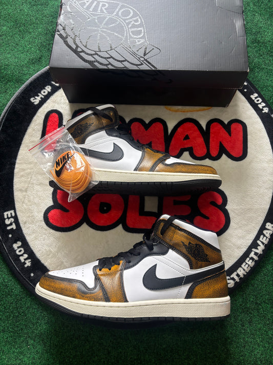 Jordan 1 Mid ‘Orange Wear Away’|Size 12M