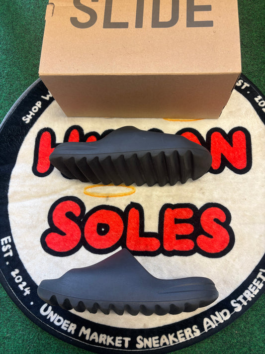 Adidas Yeezy Slide ‘Onyx’|Size 10M