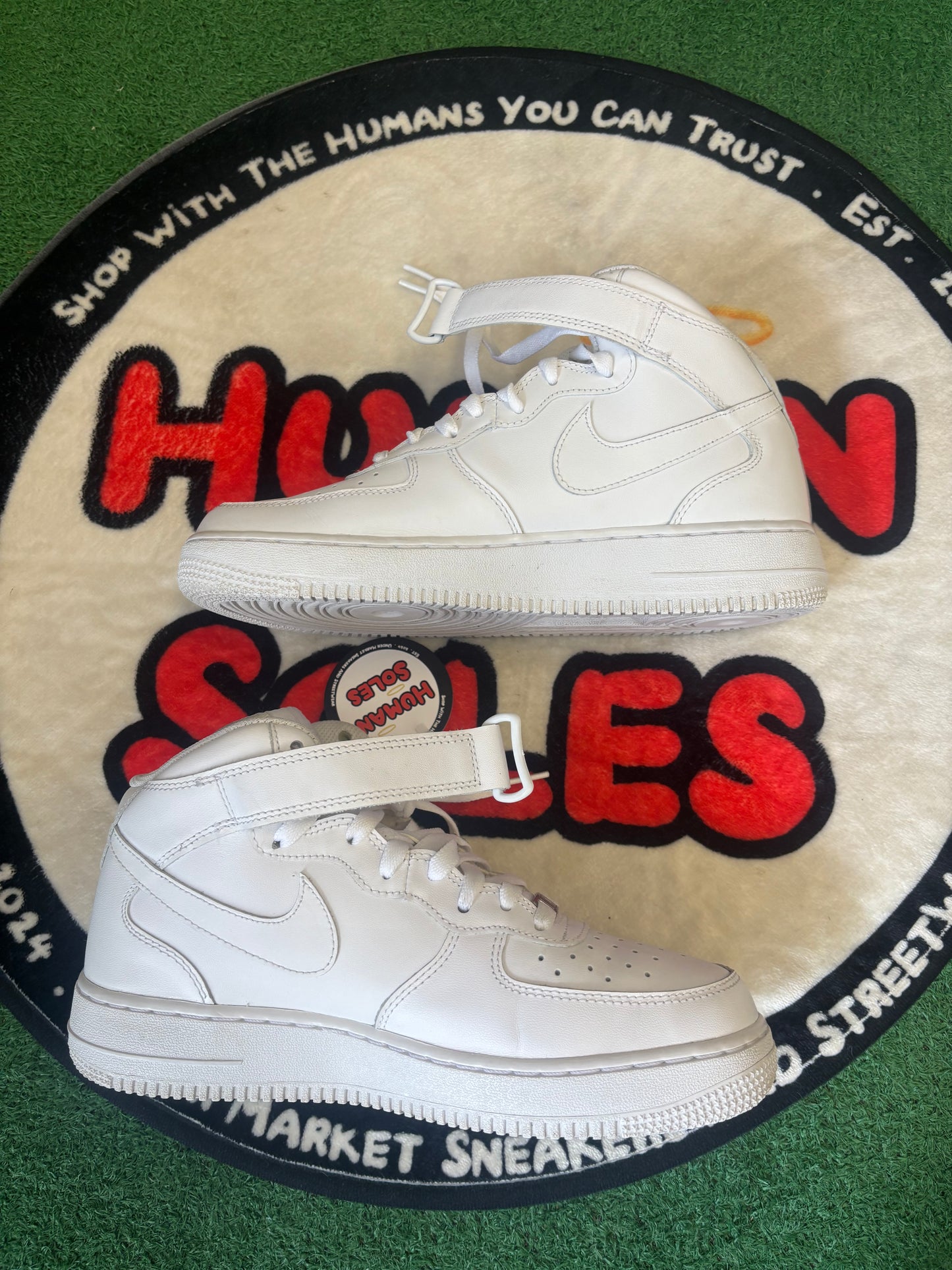 Nike Air Force One Mid ‘Triple White’|Size 8.5M/10W