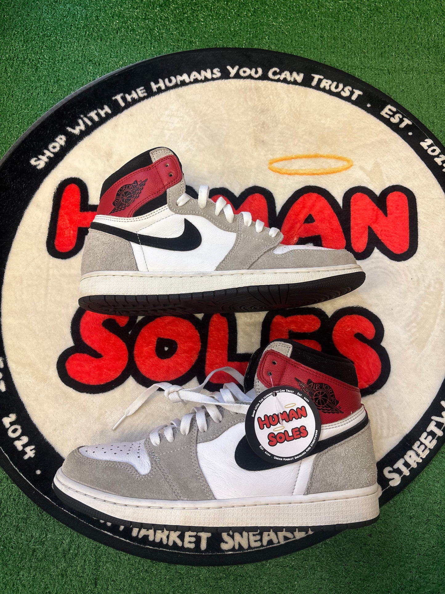 Jordan 1 High ‘Smoke Grey’|Size 9.5M/11W