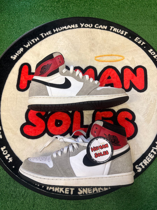 Jordan 1 High ‘Smoke Grey’|Size 9.5M/11W