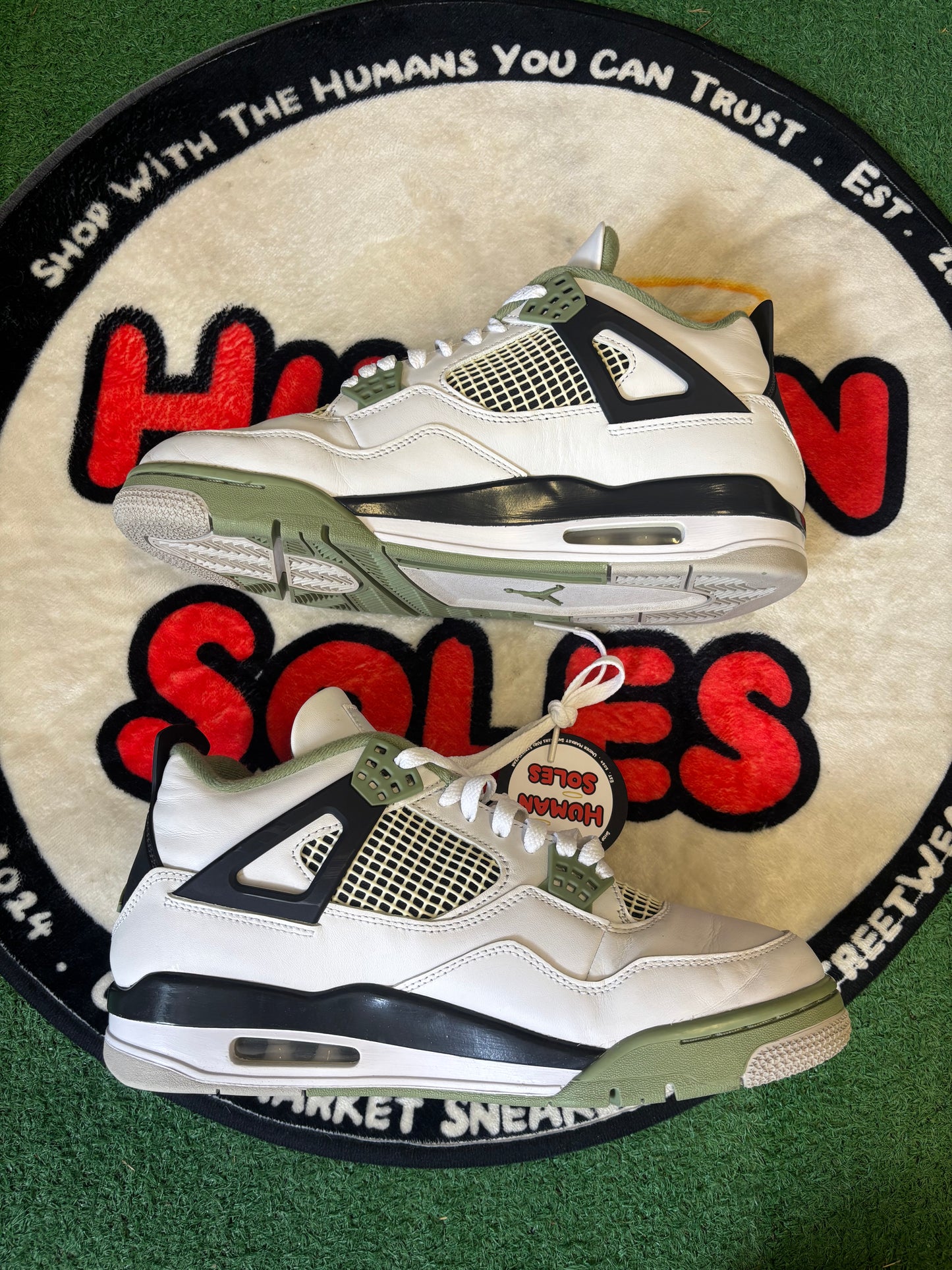 Jordan 4 ‘Sea Foam’|Size 10.5M