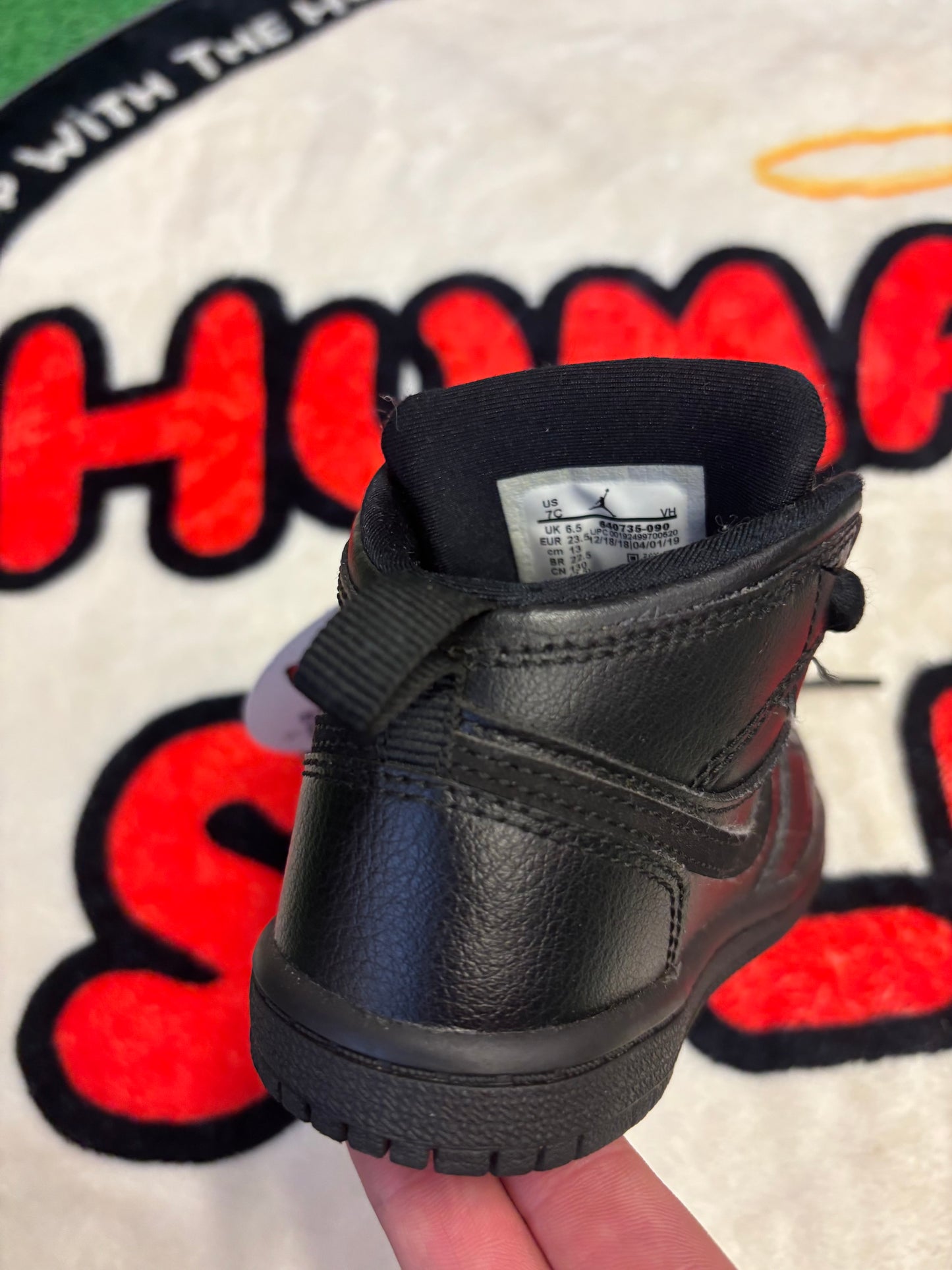 Jordan 1 Mid ‘Triple Black’|Size 7C