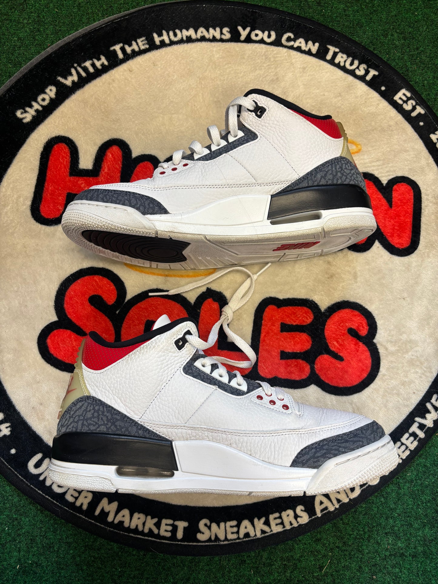 Jordan 3 ‘Denim Fire Red’|Size 10M