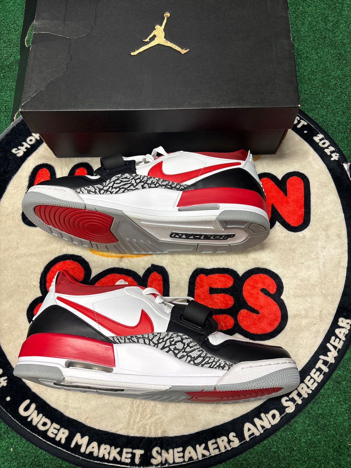 Jordan Legacy 312 ‘White/Red’|Size 12M
