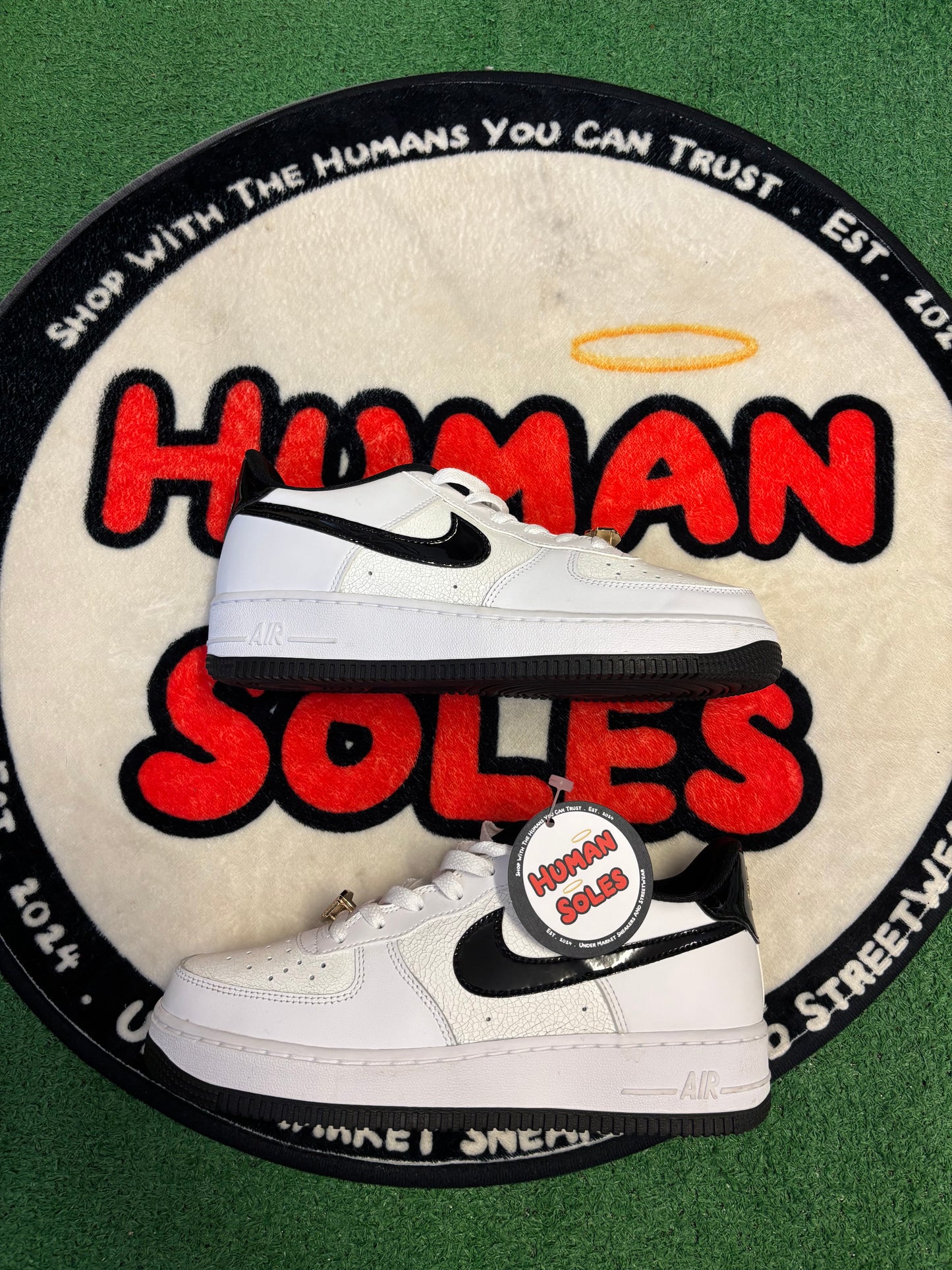 Nike Air Force One Low ‘World Champion’|Size 7M/8.5W